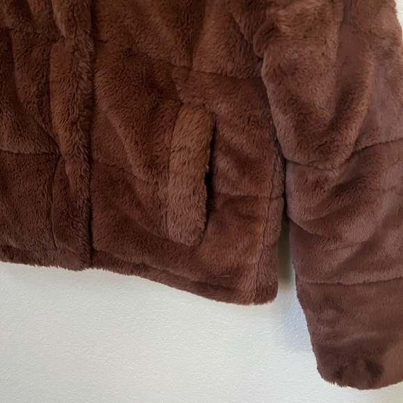 ABERCROMBIE & FITCH | Brown Faux Fur Quilted Puffer Funnel Neck Jacket | Size S - Picture 10 of 16